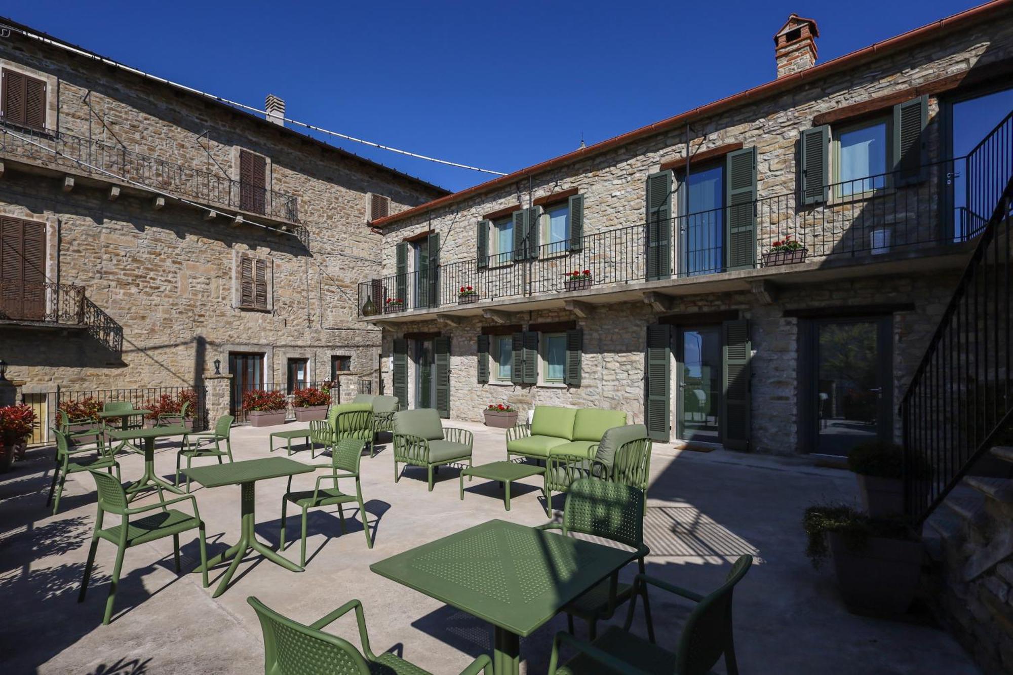 Roccaverano Albergo Del Bramante מראה חיצוני תמונה